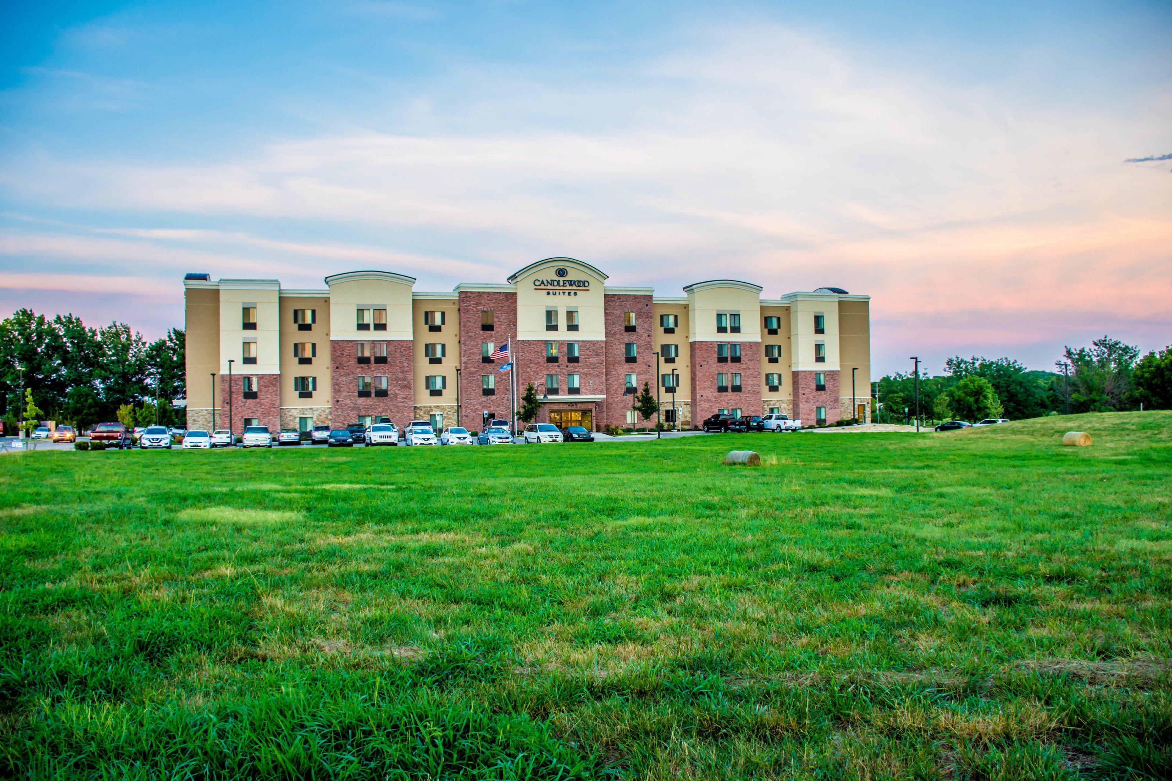 Candlewood Suites Overland Park W 135Th St By Ihg Exterior foto